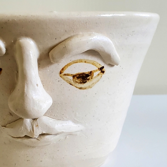 Two Faced Studio Art Bowl, Signed - Picture 2 of 16